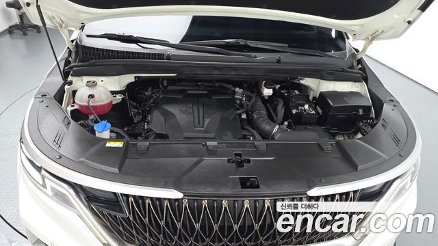 Kia Carnival (IV) Gasoline 9-Seater Prestige 2023 — фото 6