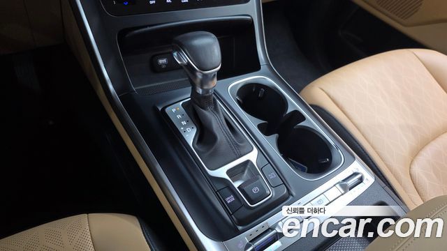 Kia Carnival (IV) Gasoline 9-Seater Prestige 2023 — фото 9