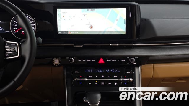 Kia Carnival (IV) Gasoline 9-Seater Prestige 2023 — фото 13