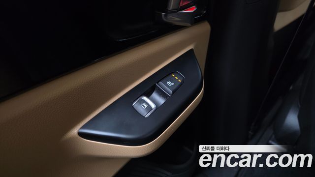 Kia Carnival (IV) Gasoline 9-Seater Prestige 2023 — фото 19