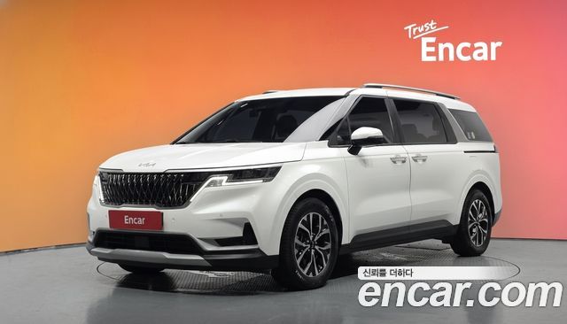 Kia Carnival (IV) Gasoline 9-Seater Prestige 2023 — фото 1