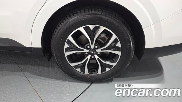 Kia Carnival (IV) Gasoline 9-Seater Prestige 2023 — фото 21