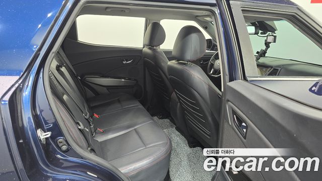 KG Mobility (SsangYong) Tivoli Air Diesel RX 4WD 2017 — фото 11