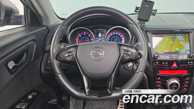 KG Mobility (SsangYong) Tivoli Air Diesel RX 4WD 2017 — фото 16