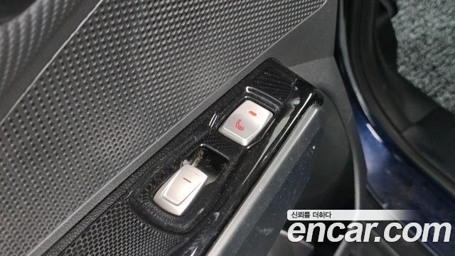 KG Mobility (SsangYong) Tivoli Air Diesel RX 4WD 2017 — фото 33