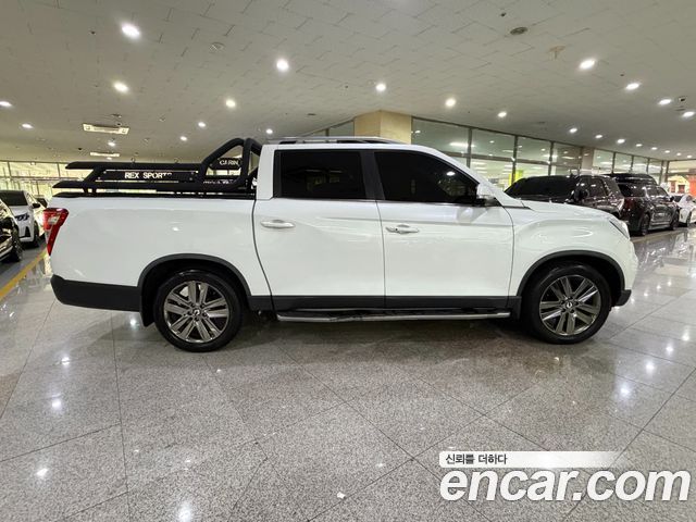 KG Mobility (SsangYong) Rexton Sports Khan Diesel 2.2 4WD Professional S (5-Link) 2019 — фото 5
