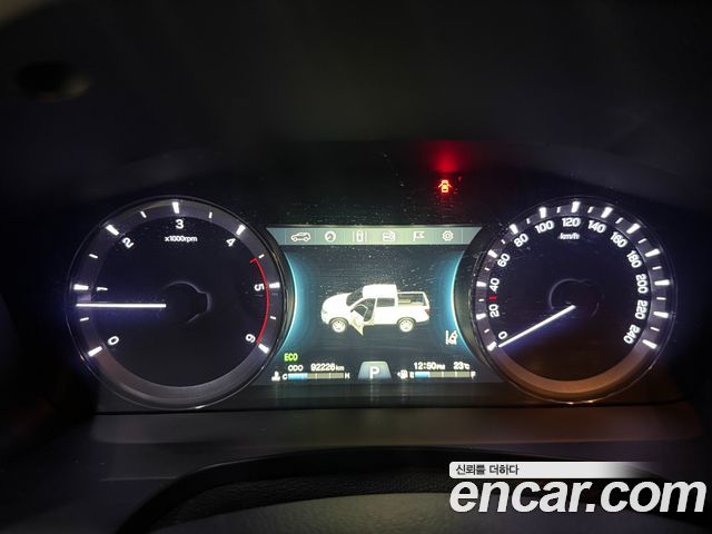 KG Mobility (SsangYong) Rexton Sports Khan Diesel 2.2 4WD Professional S (5-Link) 2019 — фото 15