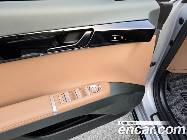 Hyundai Grandeur Hybrid (GN7) Exclusive 2024 — фото 20