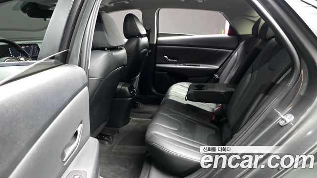 Hyundai Avante (CN7) 1.6 Inspiration 2023 — фото 15