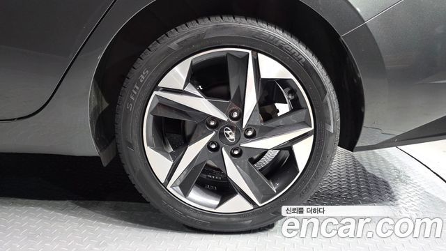 Hyundai Avante (CN7) 1.6 Inspiration 2023 — фото 27