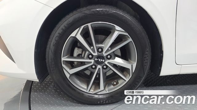 Kia K3 (II) 1.6 Prestige 2022 — фото 5