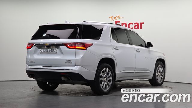 Chevrolet Traverse 3.6 AWD Premier 2020 — фото 2