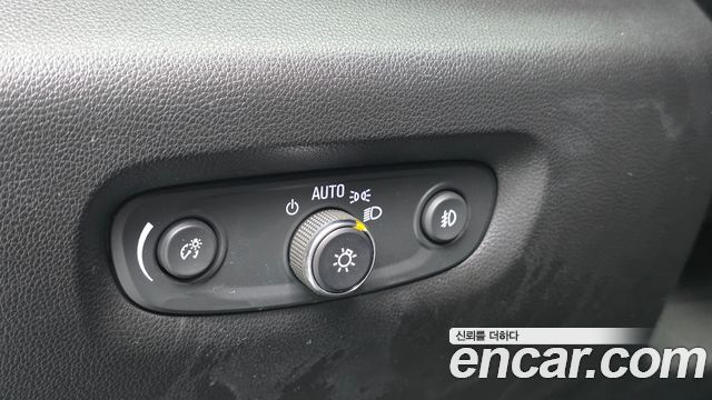 Chevrolet Traverse 3.6 AWD Premier 2020 — фото 13