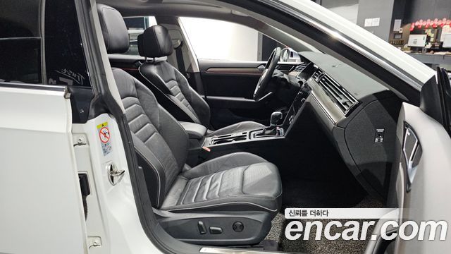 Volkswagen Arteon 2.0 TDI Prestige 2018 — фото 12