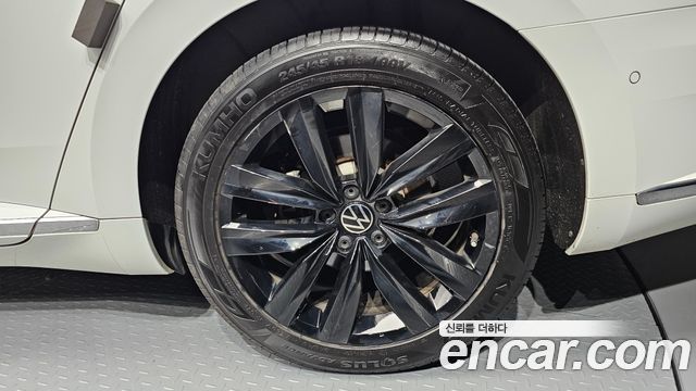 Volkswagen Arteon 2.0 TDI Prestige 2018 — фото 21