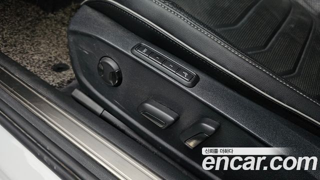 Volkswagen Arteon 2.0 TDI Prestige 2018 — фото 31