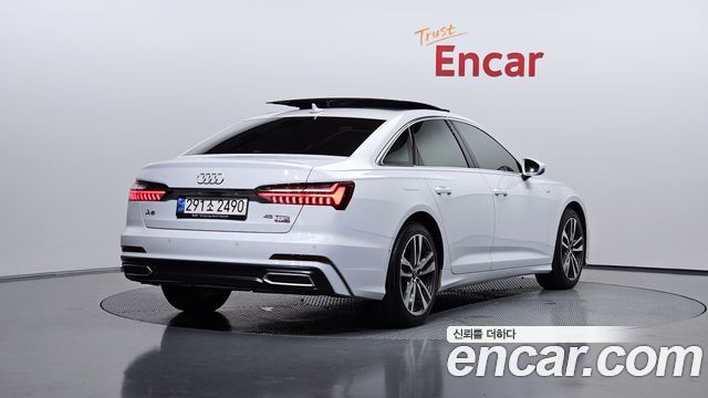 Audi A6 (C8) 45 TFSI Quattro Premium 2022 — фото 2