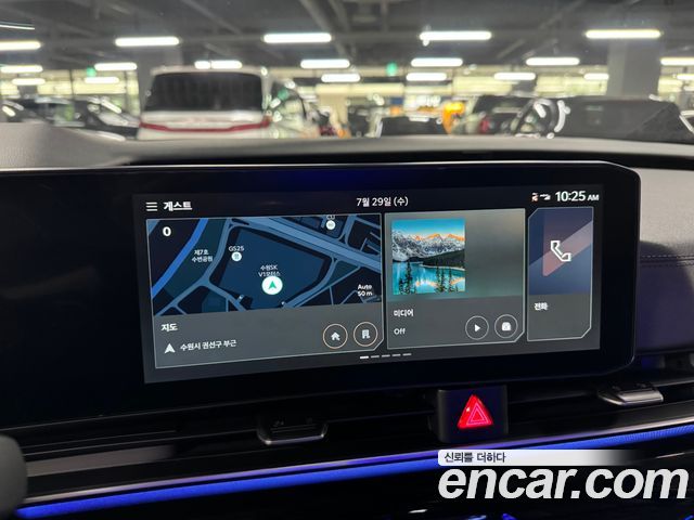 Kia Carnival (IV) Gasoline 9-Seater Hi Limousine (7-seater Limousine(Special vehicle) 2025 — фото 9