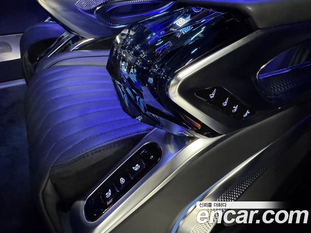 Kia Carnival (IV) Gasoline 9-Seater Hi Limousine (7-seater Limousine(Special vehicle) 2025 — фото 19