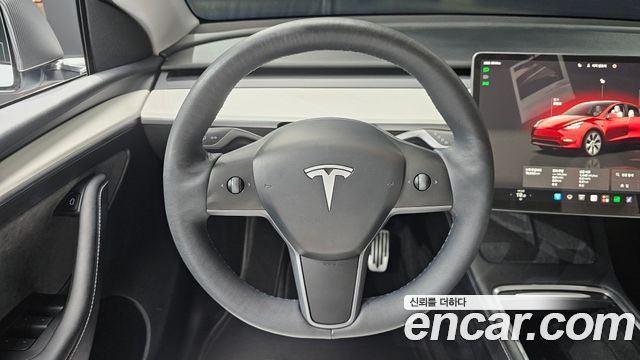 Tesla Model Y RWD 2024 — фото 13