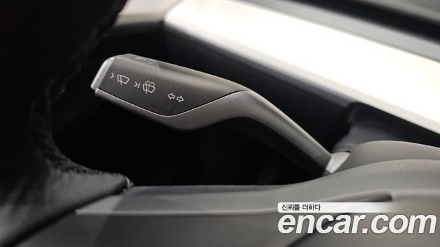 Tesla Model Y RWD 2024 — фото 15