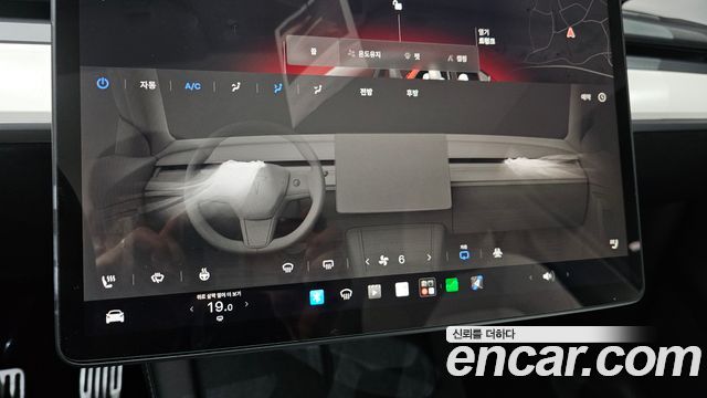 Tesla Model Y RWD 2024 — фото 18