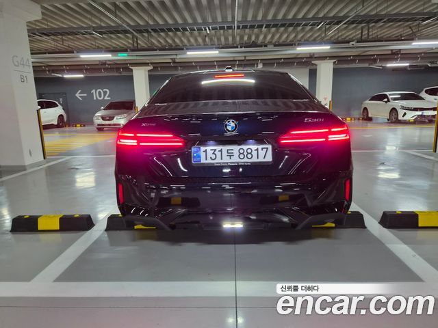 BMW 5 Series (G60) 530i xDrive M Sport 2025 — фото 4