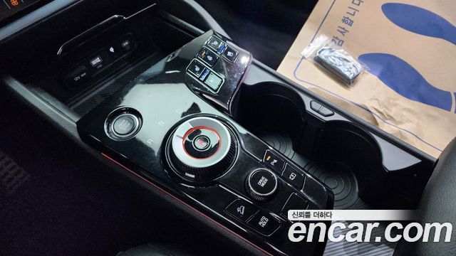 Kia Sportage Hybrid (V) Signature 2WD 2023 — фото 9