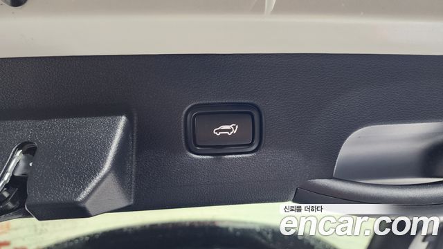 Kia Sportage Hybrid (V) Signature 2WD 2023 — фото 16