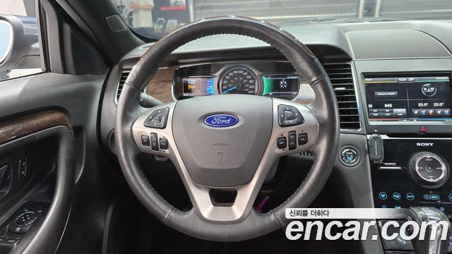 Ford Taurus 2.0 Limited EcoBoost 6th 2016 — фото 12