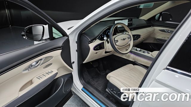Genesis GV70 2.5T Gasoline 2WD 2024 — фото 10