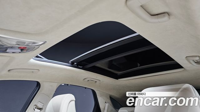 Genesis GV70 2.5T Gasoline 2WD 2024 — фото 18