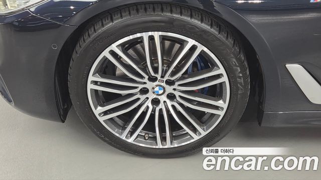 BMW 5 Series (G30) 530i M Sport Package Plus 2019 — фото 5