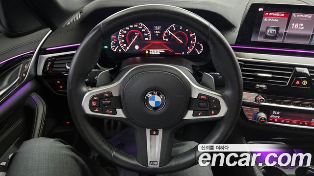 BMW 5 Series (G30) 530i M Sport Package Plus 2019 — фото 16