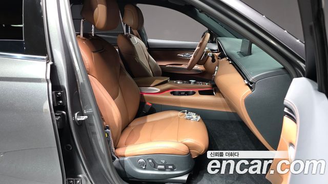 Genesis GV70 2.5T Gasoline AWD 2023 — фото 32