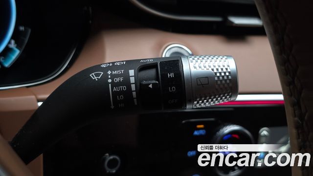 Genesis GV70 2.5T Gasoline AWD 2023 — фото 34