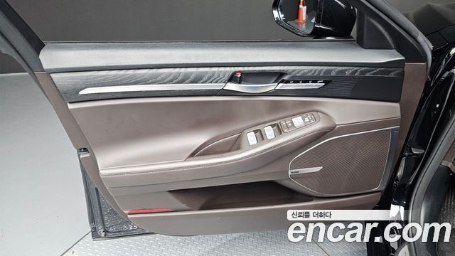 Genesis G90 3.8 AWD Luxury 2021 — фото 24