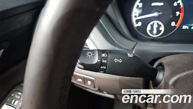 Genesis G90 3.8 AWD Luxury 2021 — фото 28
