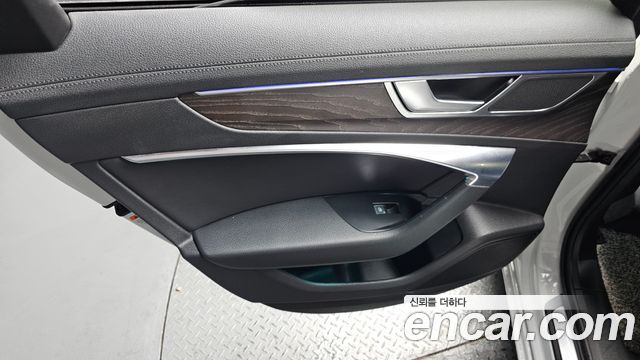 Audi A6 (C8) 40 TDI Quattro Premium 2020 — фото 31