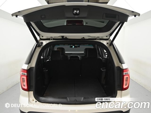 Ford Explorer 3.5 Limited 4WD 5th 2014 — фото 24