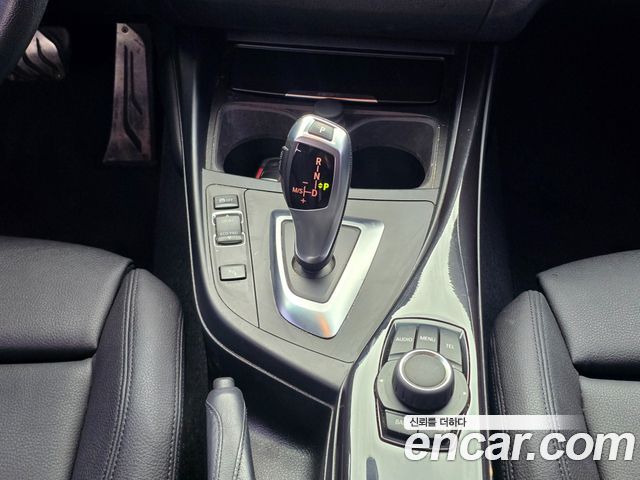 BMW 1 Series (F20) 118d M Sport 5Door 2015 — фото 17