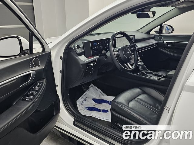 Hyundai Sonata The Edge (DN8) 2.0 LPG(Rent) Business 1 2024 — фото 15
