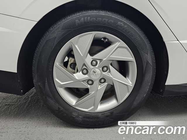 Hyundai Sonata The Edge (DN8) 2.0 LPG(Rent) Business 1 2024 — фото 24