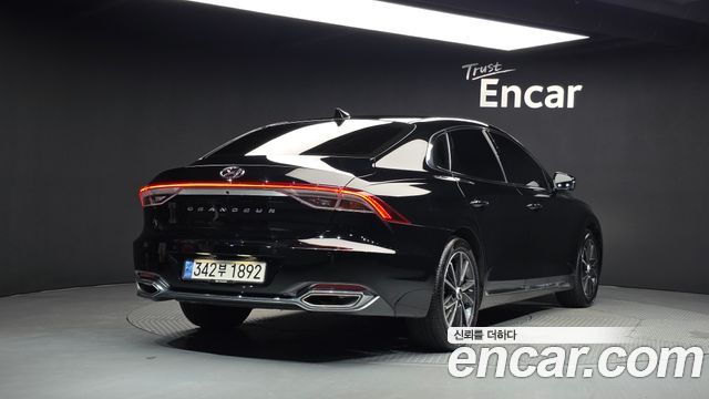Hyundai Grandeur (IG) 2.5 Le Blanc 2023 — фото 2