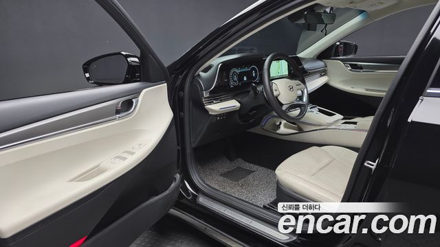 Hyundai Grandeur (IG) 2.5 Le Blanc 2023 — фото 10