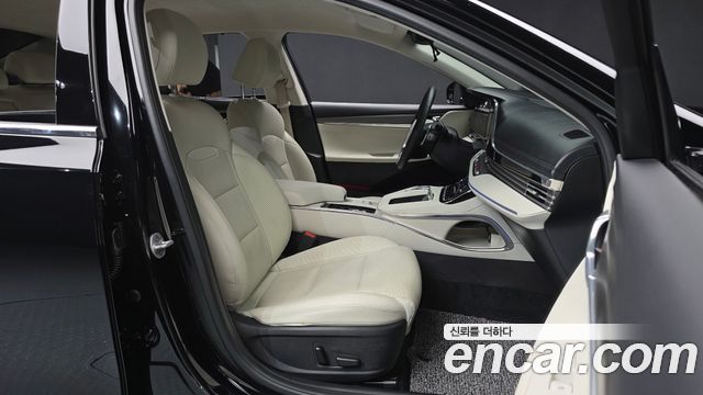 Hyundai Grandeur (IG) 2.5 Le Blanc 2023 — фото 11