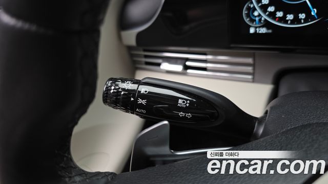 Hyundai Grandeur (IG) 2.5 Le Blanc 2023 — фото 19