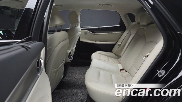 Hyundai Grandeur (IG) 2.5 Le Blanc 2023 — фото 26