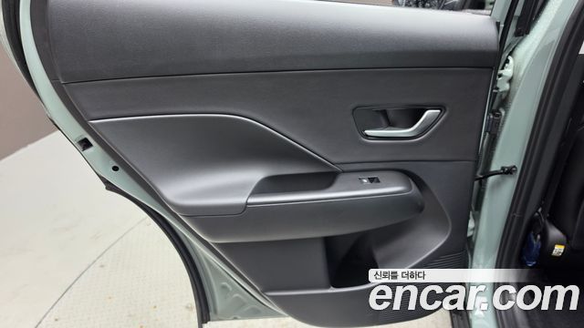 Hyundai Kona (SX2) Gasoline 2.0 2WD Modern 2023 — фото 25