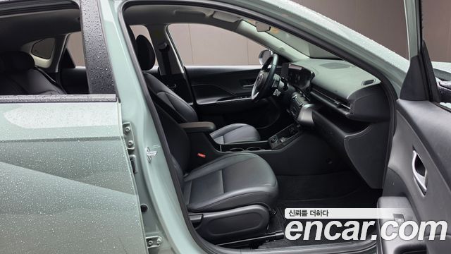 Hyundai Kona (SX2) Gasoline 2.0 2WD Modern 2023 — фото 26